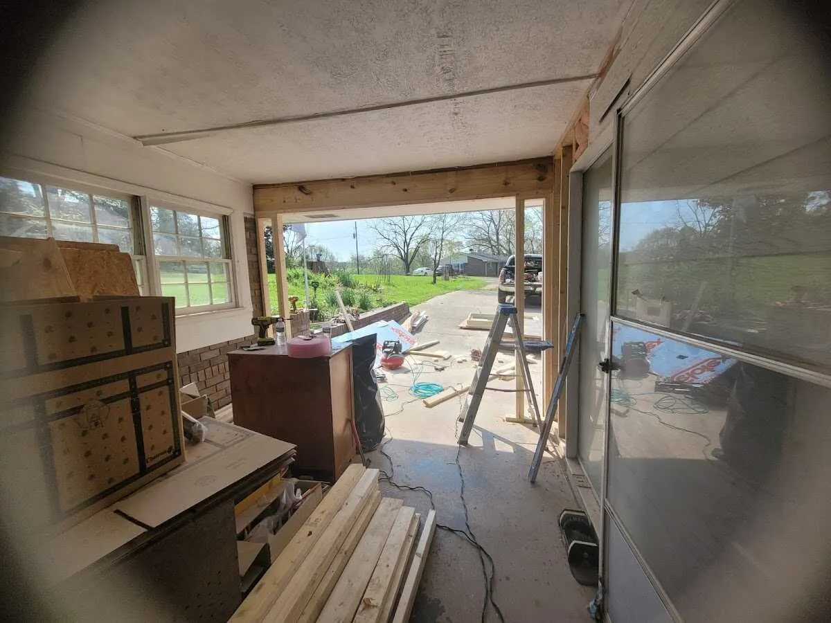 Air movers and dehumidifier for Drying & Dehumidification in Monitor